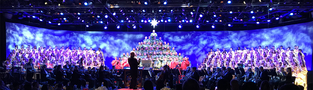 Candlelight Processional at WDW Epcot Center 12/22/2017
